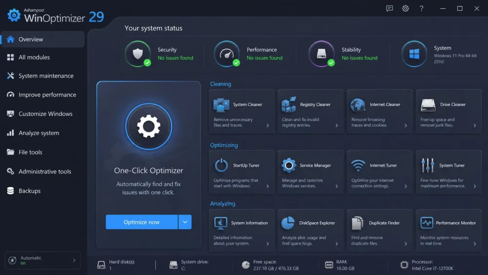 The Ashampoo WinOptimizer 29 main dashboard showing the one-click optimizer tile alongside module categories for cleaning, optimizing, and analyzing, with a system status summary across the top.