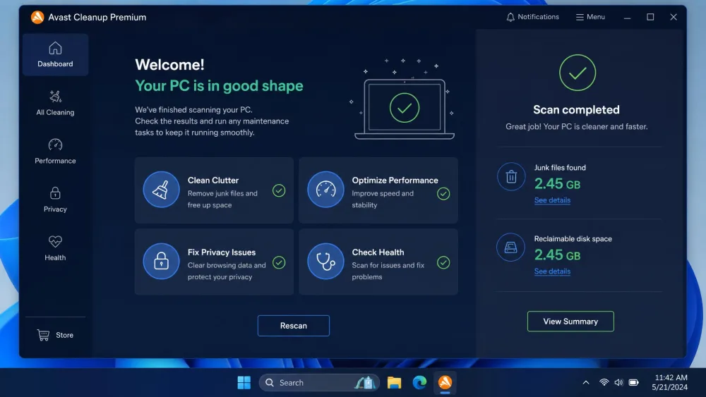 The Avast Cleanup Premium dashboard on Windows 11 showing the four maintenance task tiles and a completed scan with junk files and reclaimable disk space listed on the right.