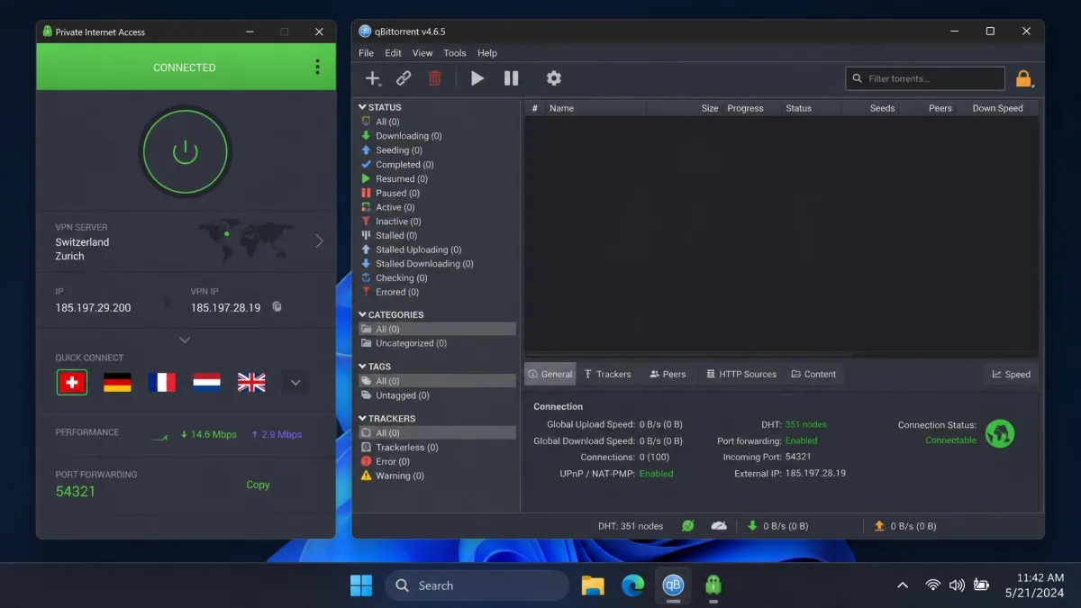 Private Internet Access desktop app connected to a non-US server with the forwarded port number shown, next to qBittorrent reporting a connectable status.