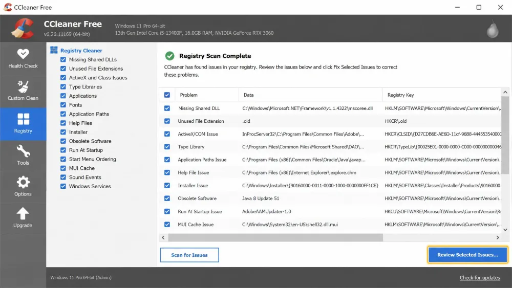 CCleaner's registry cleaner results screen listing detected registry issues, with the Review Selected Issues button highlighted.