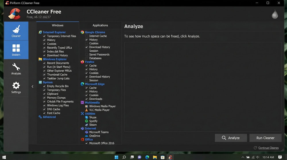 CCleaner Cleaner screen on Windows 11 listing Windows and Applications cleanup categories with an Analyze button.