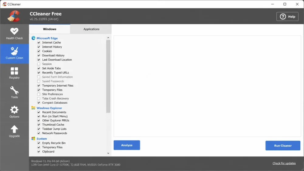 CCleaner's Custom Clean screen with the Windows tab open, showing checkboxes for Edge cache, temporary files and recycle bin alongside the Analyze button.