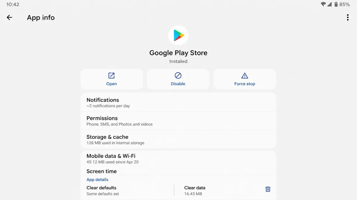 The Android app info page for Google Play Store with the Clear data button visible.