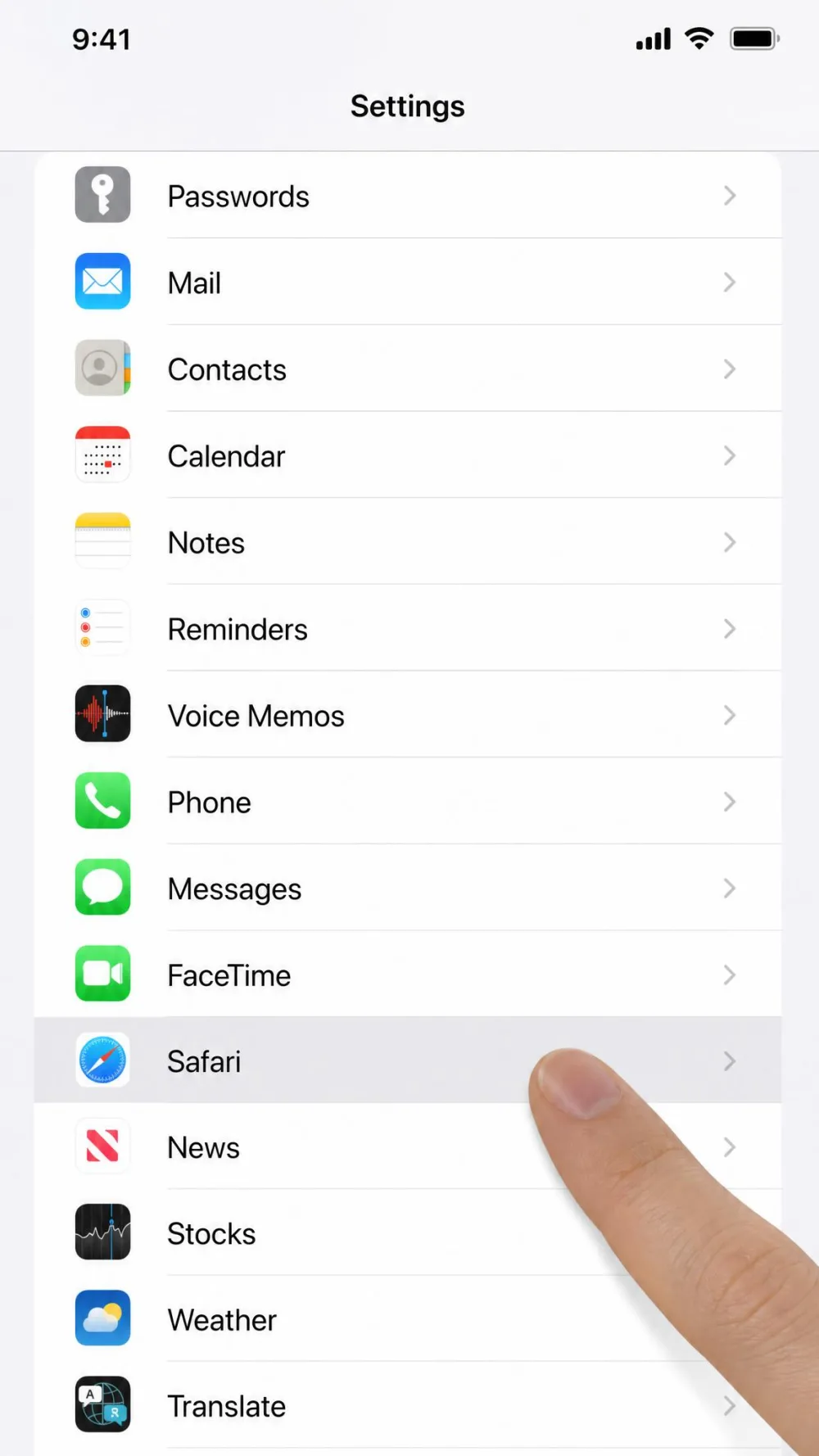 The Settings Apps screen on iPhone with the Safari row about to be tapped.