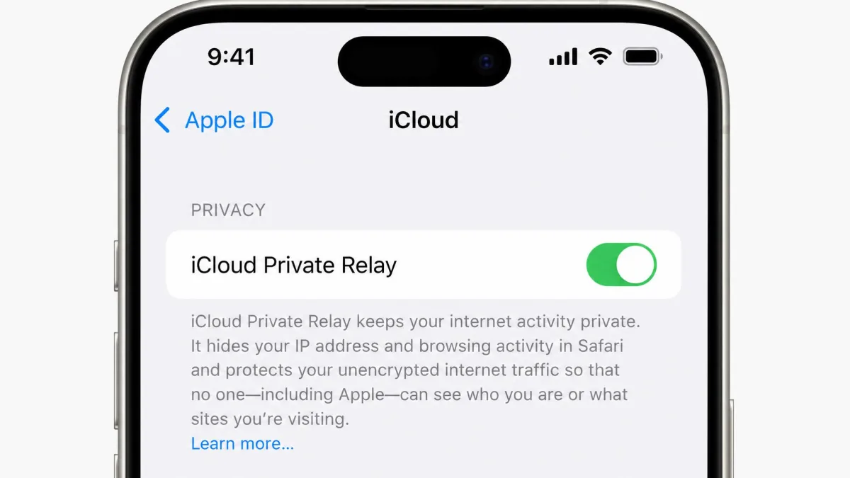 iPhone Settings screen showing the iCloud Private Relay toggle switched on under the iCloud menu, with a short description of the browsing-privacy feature below it.