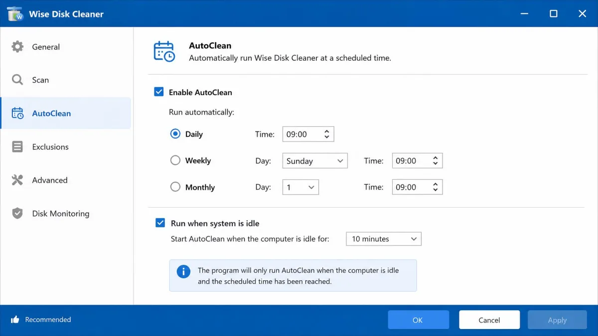 Wise Disk Cleaner's AutoClean scheduler showing daily, weekly, and monthly options and an idle-time cleaning checkbox.